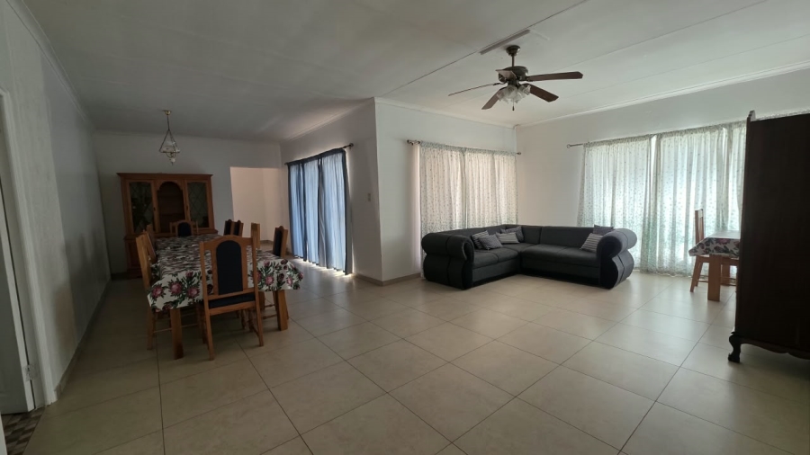 Commercial Property for Sale in Flamwood North West